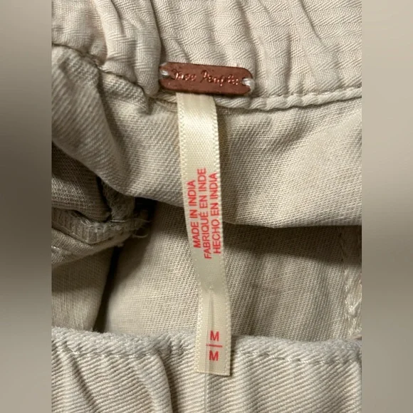 NWT $98 Free People After Love Roll Cuff Wide Leg Pants Sandshell Size Medium - Picture 9 of 13